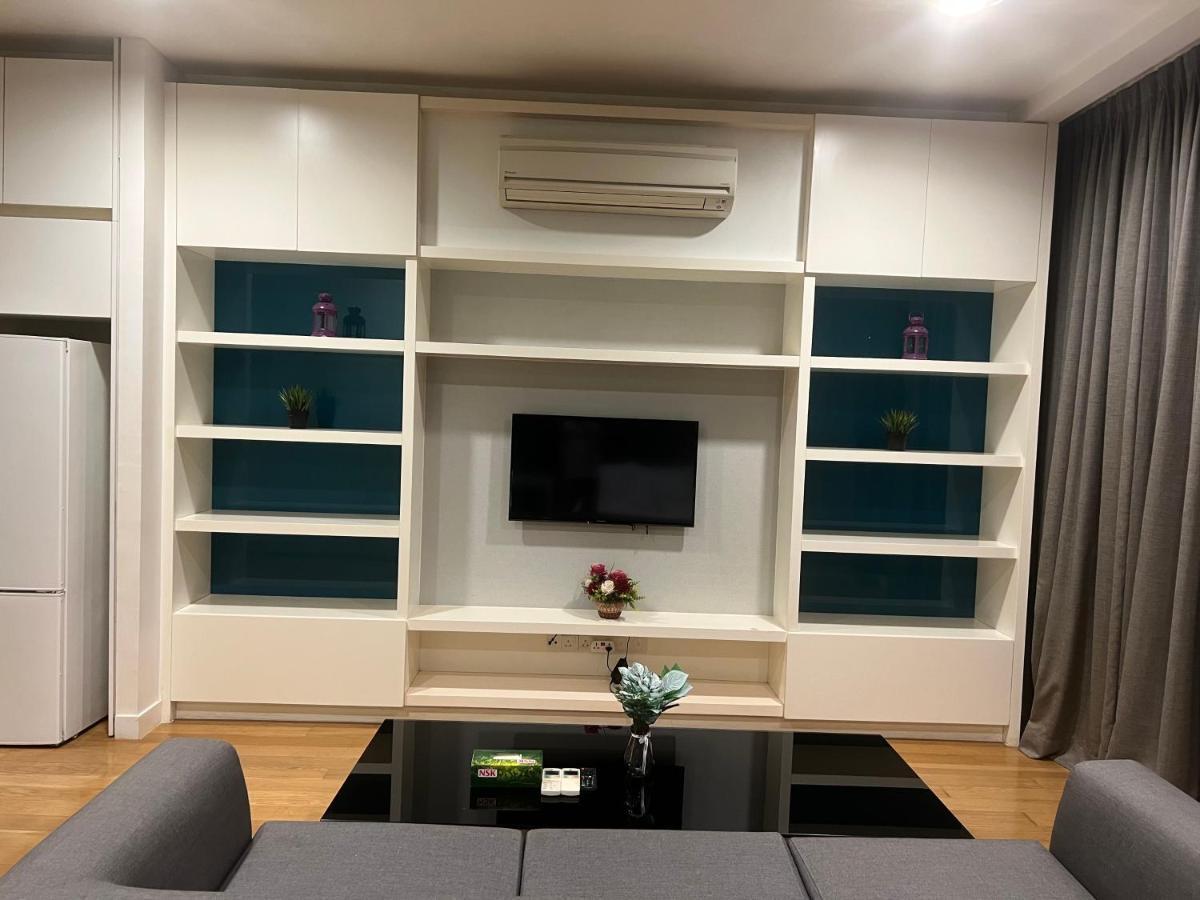 Platinum Klcc Pool View Apartment Kuala Lumpur Bagian luar foto