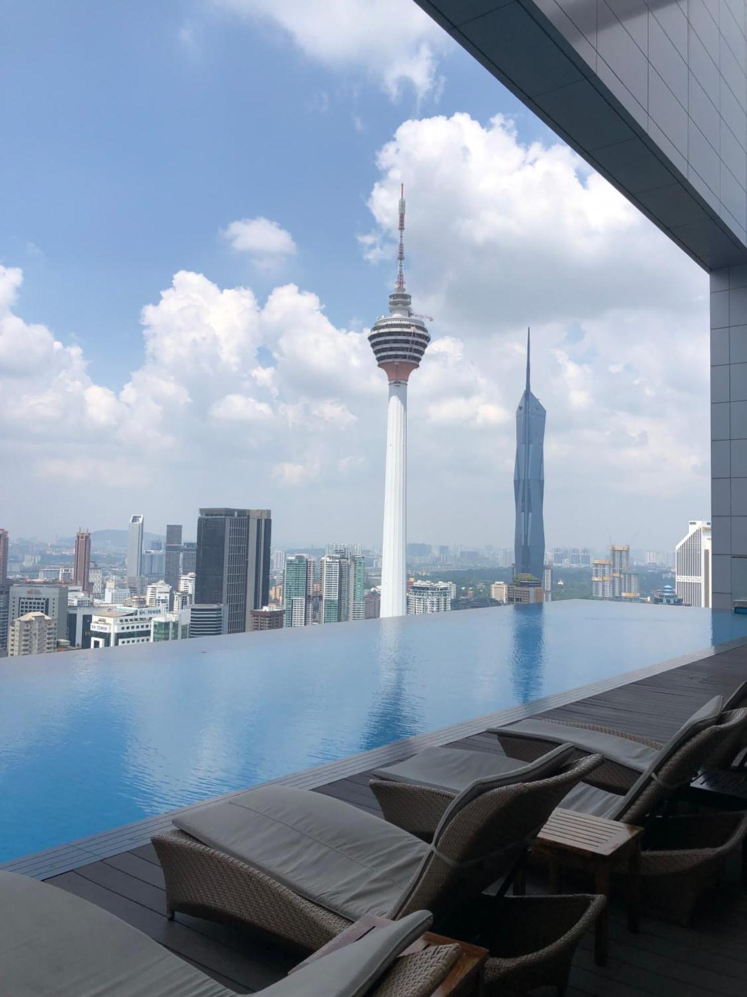 Platinum Klcc Pool View Apartment Kuala Lumpur Bagian luar foto