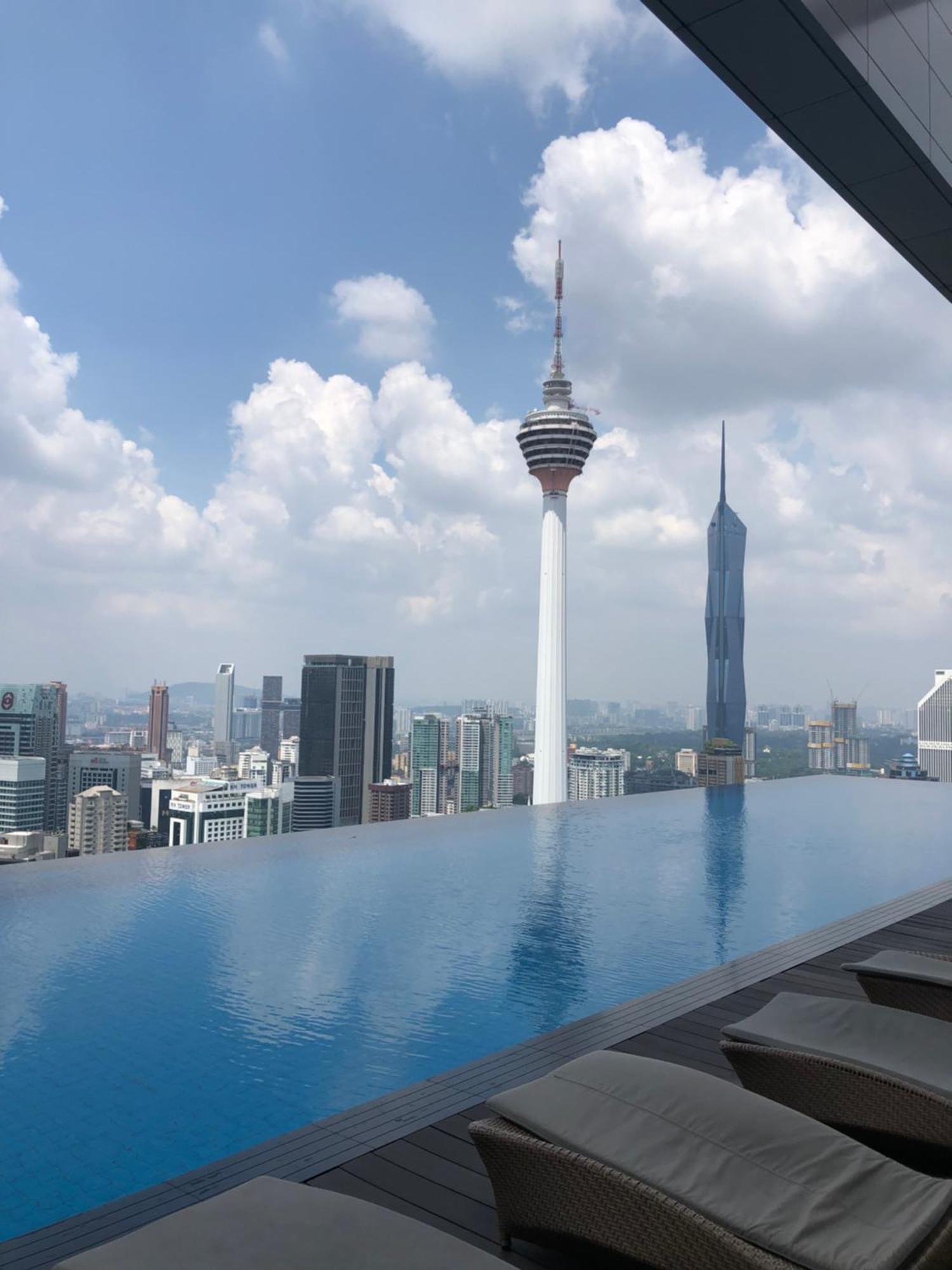 Platinum Klcc Pool View Apartment Kuala Lumpur Bagian luar foto
