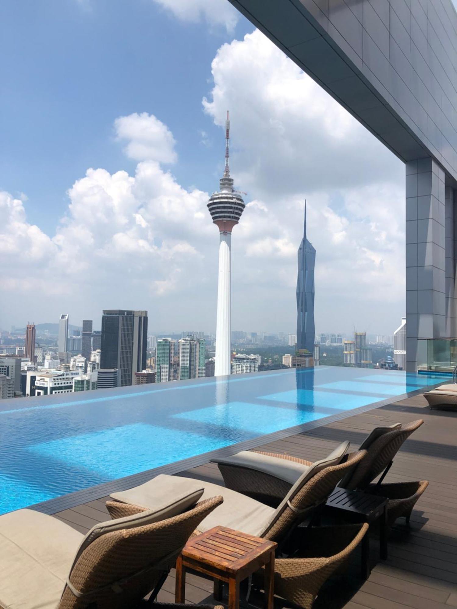 Platinum Klcc Pool View Apartment Kuala Lumpur Bagian luar foto