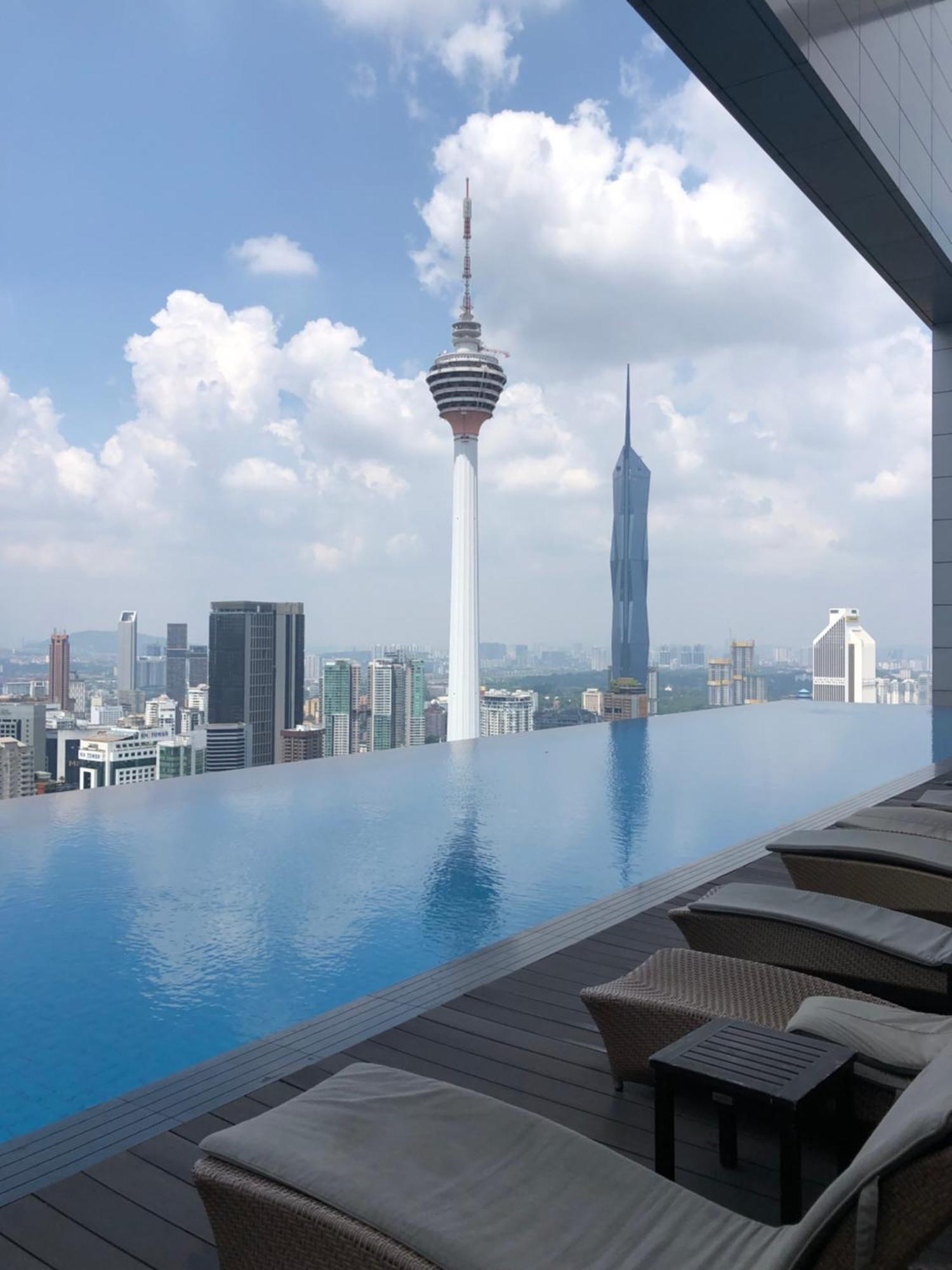 Platinum Klcc Pool View Apartment Kuala Lumpur Bagian luar foto